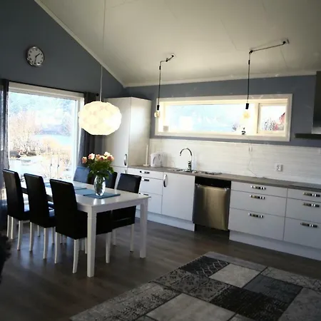 Nesodden, Holdoy Ferienhaus Svolvær